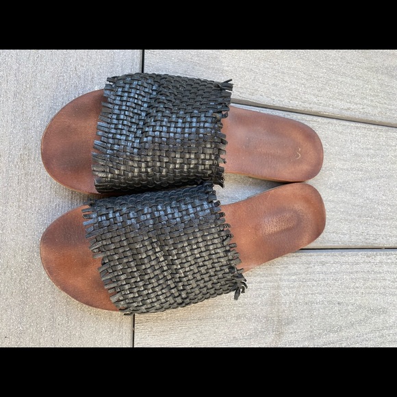 Splendid Shoes Splendid Black Woven Slide Sandals Poshmark